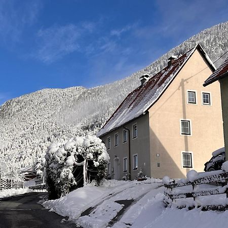 Appartement Haus Im Hochtal à Bad Bleiberg Extérieur photo